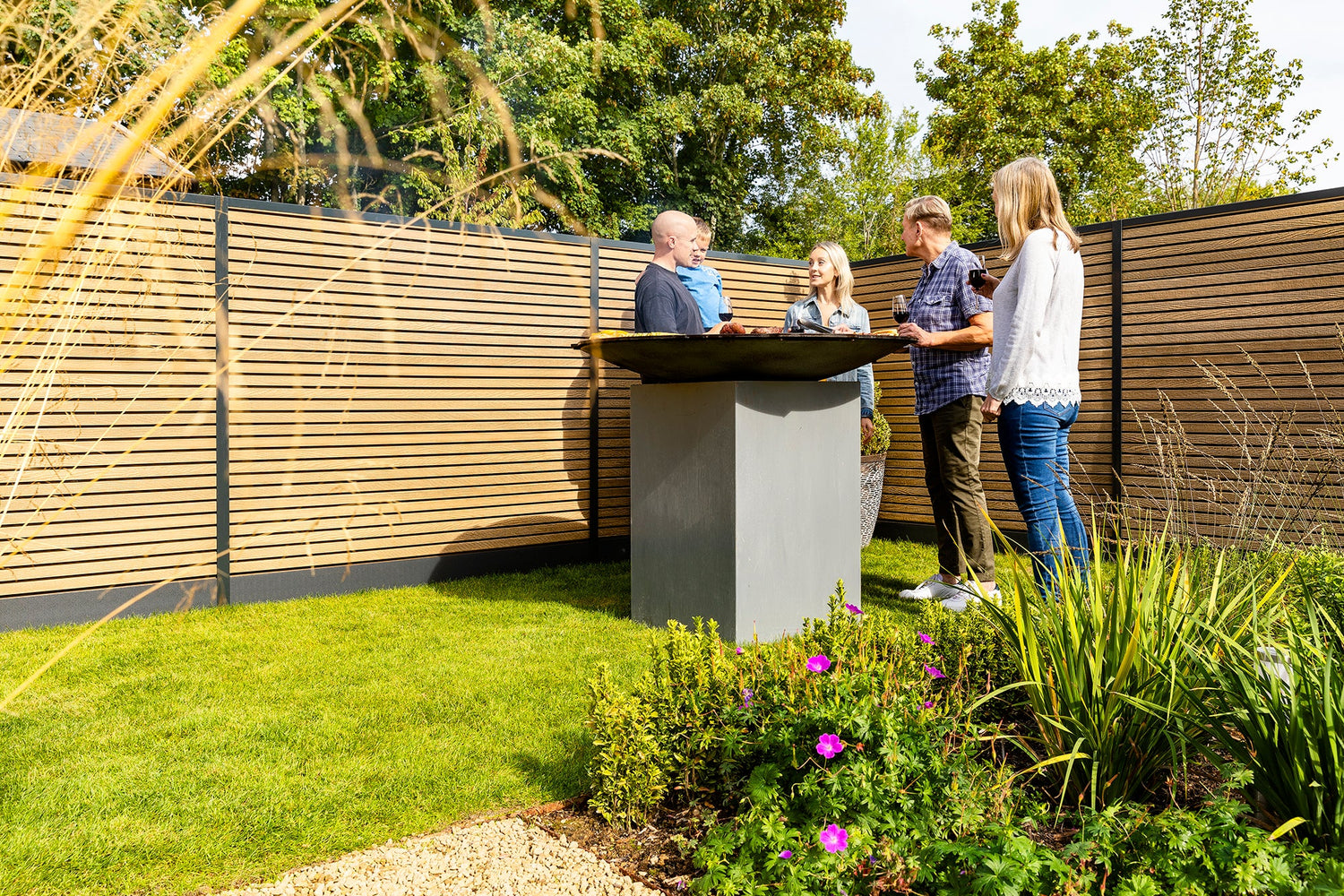 DuraPost® VENTO Infill Panels — Contemporary Fencing