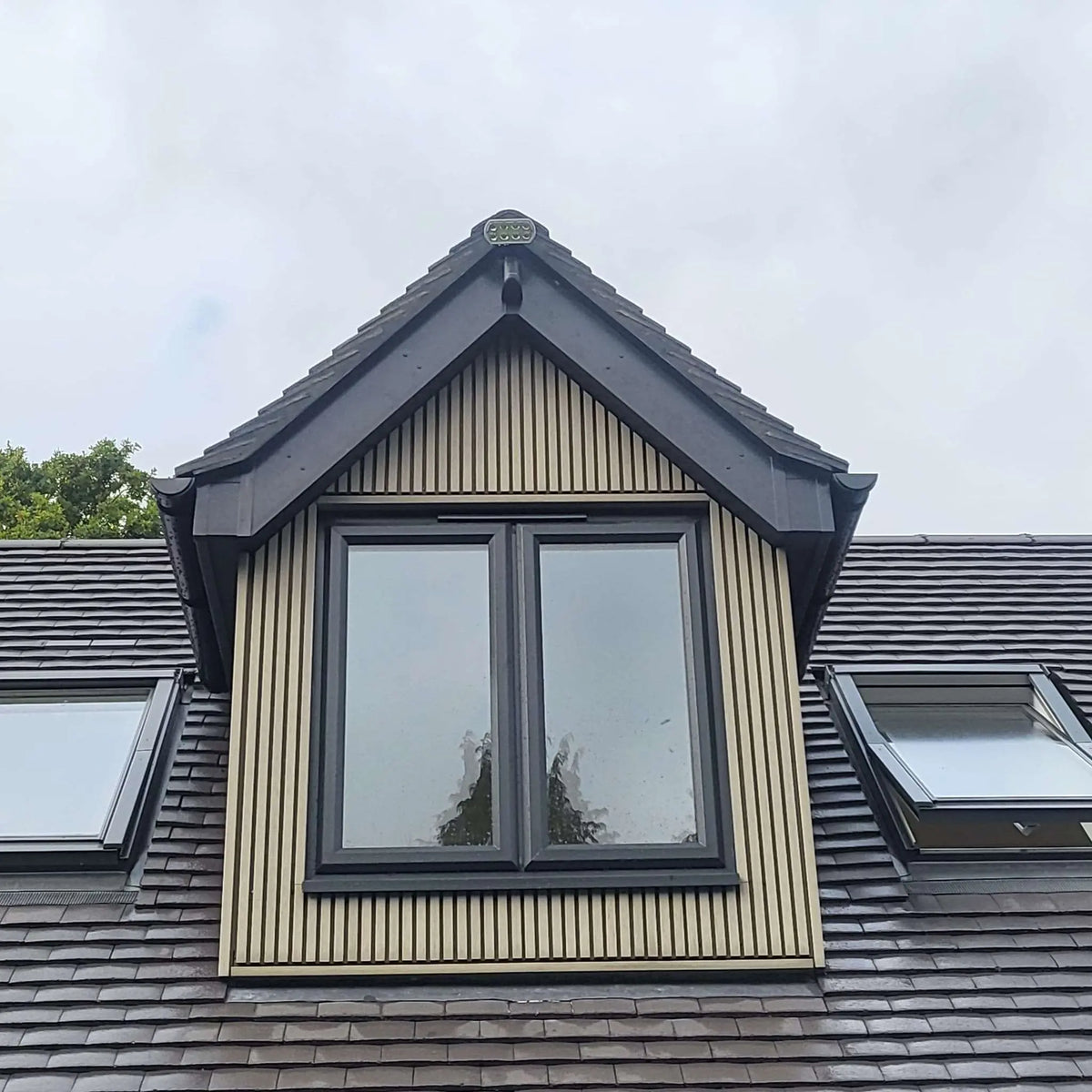 Mid Silver Cladding Silver Birch - Slatted Composite Cladding Panels – Composite Decking ...
