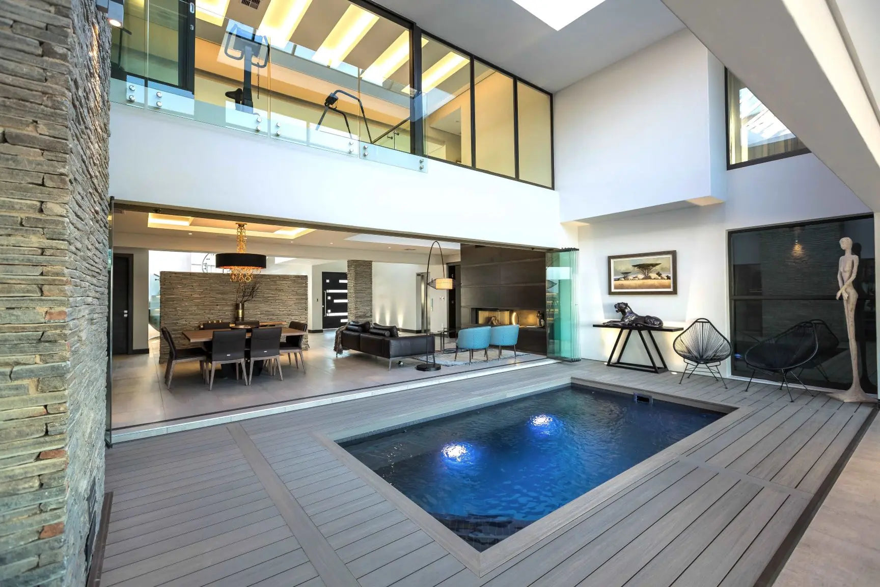 Ultrashield Naturale Composite Deck Light Grey